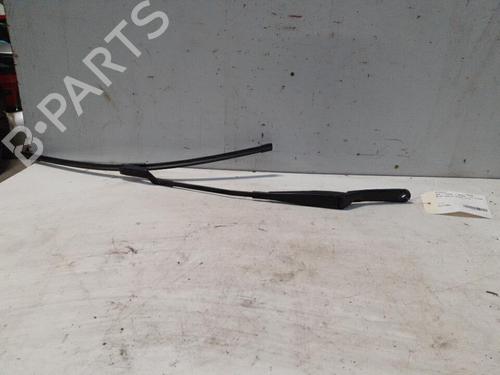 Used Front windshield wiper arm PEUGEOT 308 SW I (4E_, 4H_) 1.6 HDi (109 hp) 28772651