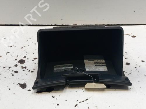 Used Glove box TOYOTA YARIS (_P1_) 1.4 D-4D (NLP10_, NLP10R) (75 hp) 28766902