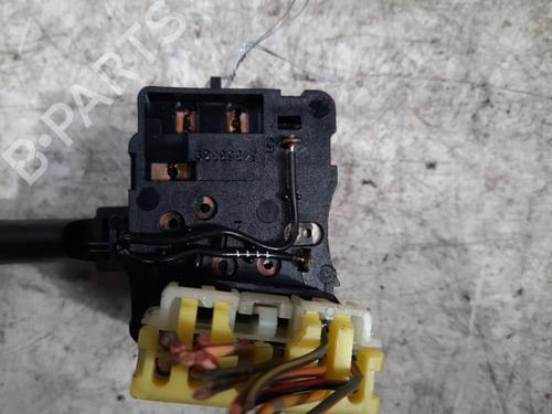 switch-nissan-almera-ii-hatchback-n16-2000-28760530 main image