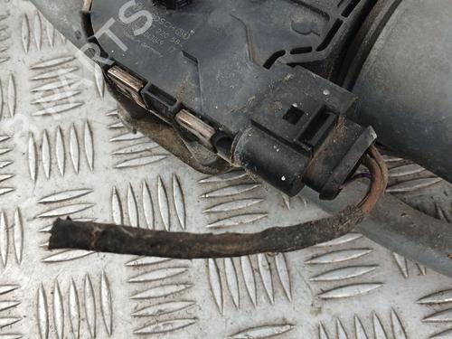 Used Front wiper motor Front wiper motor AUDI A3 Sportback (8PA) 1.9 TDI (105 hp) 38628132 38628132