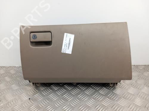 Used Glove box TOYOTA RAV 4 III (_A3_) 2.2 D 4WD (ALA30_, ALA30R) (136 hp) 28742075