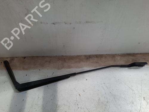 Used Front windshield wiper arm PEUGEOT 308 I (4A_, 4C_) 1.6 HDi (109 hp) 28760990