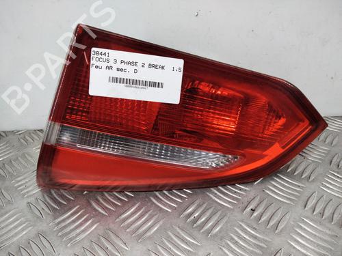 Used Right tailgate light FORD FOCUS III Turnier 1.5 TDCi (120 hp) 28742325