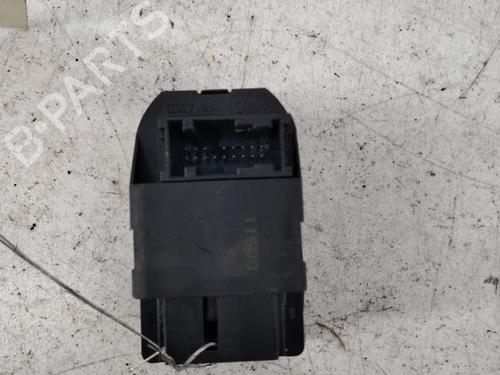 Used Switch Switch PEUGEOT 206 Hatchback (2A/C) 1.4 i (75 hp) 28743597 28743597