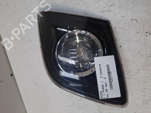 right-tailgate-light-mazda-3-saloon-bk-1999-2000-2001-2002-2003-2004-2005-2006-2007-2008-2009-28771556 main image