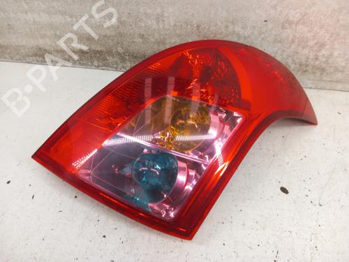 Højre baglygte SUZUKI SWIFT III (MZ, EZ) 1.3 DDiS (RS413D) (75 hp) 28743444
