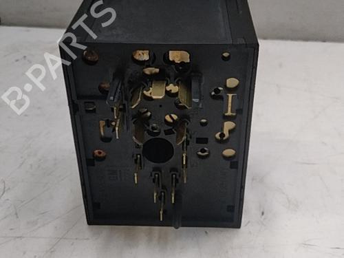Lichtschalter für OPEL ZAFIRA A MPV (T98) 2.2 DTI 16V (F75) (125 hp) 28753158