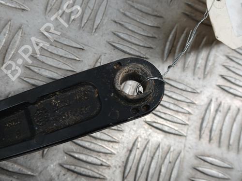 front-windshield-wiper-arm-renault-laguna-iii-bt01-2007-2008-2009-2010-2011-2012-2013-2014-2015-31377004 main image