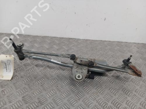 Used Front wiper motor AUDI Q3 (8UB, 8UG) 2.0 TDI (140 hp) 31943770