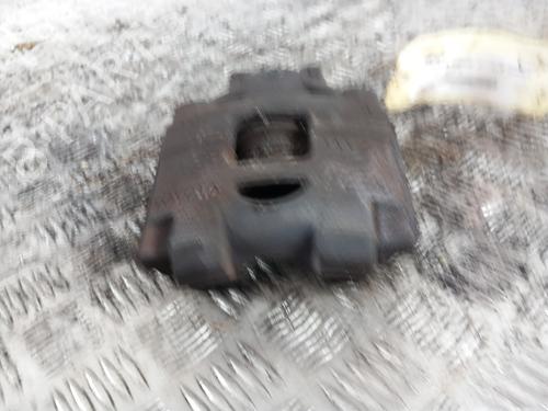 Used Left front brake caliper TOYOTA YARIS (_P13_) 1.5 Hybrid (NHP130_, NHP130) (101 hp) 28736744