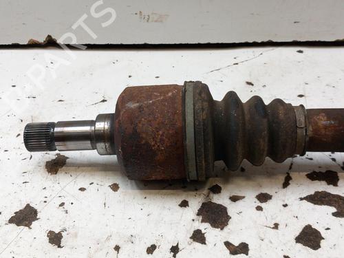 Left front driveshaft PEUGEOT 605 (6B) 2.1 TD 12V | BP28755674M38 