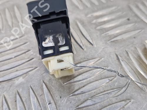 Used Warning switch Warning switch PEUGEOT PARTNER Box Body/MPV (K9) 1.6 BlueHDI 100 (99 hp) 28745649 28745649