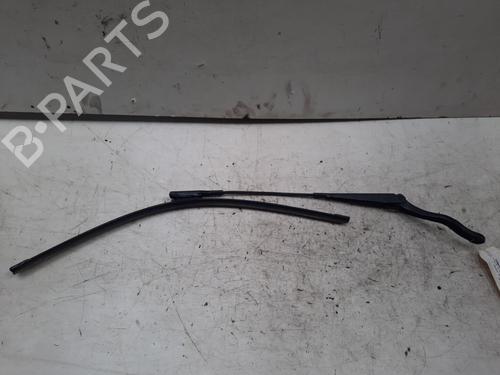 Used Front windshield wiper arm OPEL CORSA D (S07) 1.3 CDTI (L08, L68) (90 hp) 28787006