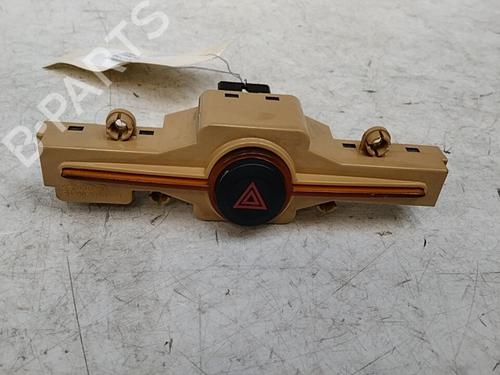 Used Warning switch Warning switch KIA CARENS III MPV (UN) 2.0 CRDi 140 (140 hp) 28789235 28789235