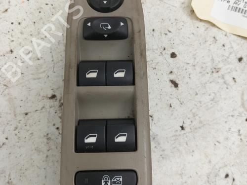 Used Left front window switch Left front window switch CITROËN C5 III (RD_) 2.0 HDi 140 (RDRHF8, RDRHFA, RDRHA8, RDRHAJ) (140 hp) 28735961 28735961