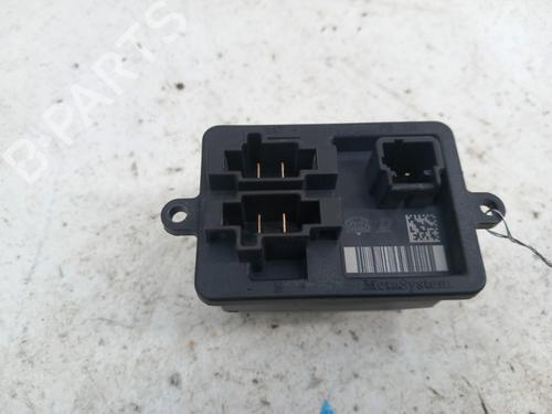 Used Heater resistor CITROËN C5 AIRCROSS (A_) 1.5 BlueHDi 130 (ACYHZJ, ACYHZR) (131 hp) 28734645