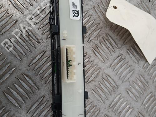 warning-switch-dacia-sandero-iii-2021-32115223 main image