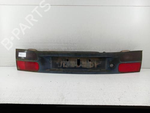 Used Rear center light Rear center light RENAULT LAGUNA I (B56_, 556_) 1.8 (B56Z) (94 hp) 28768201 28768201