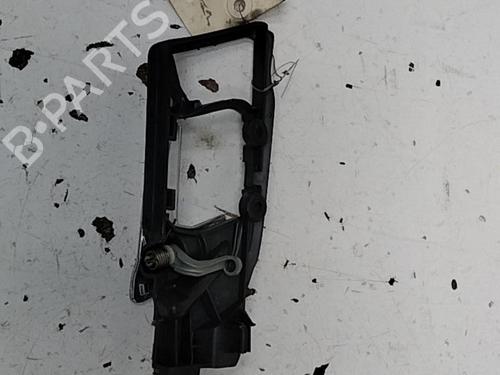Used Rear left interior door handle VW POLO IV (9N_, 9A_) 1.9 TDI (101 hp) 28764632
