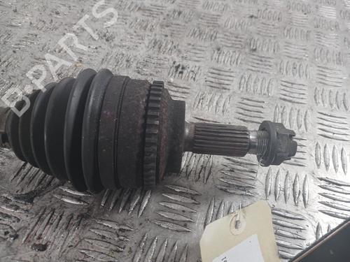 Used Left front driveshaft Left front driveshaft RENAULT CLIO II (BB_, CB_) 1.5 dCi (B/CB07) (65 hp) 33213207 33213207