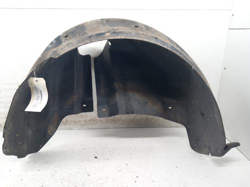 Used Wheel arch VW POLO IV (9N_, 9A_) 1.4 16V (75 hp) 28743327