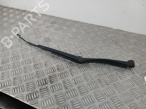Used Front windshield wiper arm TOYOTA RAV 4 III (_A3_) 2.2 D 4WD (ALA30_, ALA30R) (136 hp) 30329220