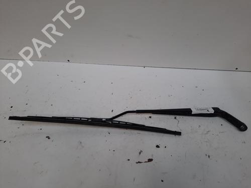 Used Front windshield wiper arm TOYOTA COROLLA (_E12_) 1.4 D (NDE120_, NDE120R) (90 hp) 28747264
