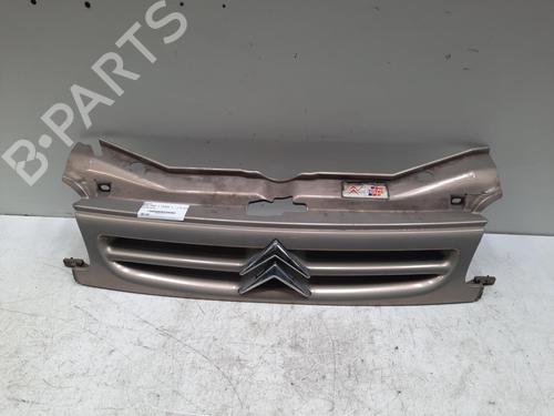 Used Grille CITROËN BERLINGO / BERLINGO FIRST Box Body/MPV (M_) 1.9 D 70 (MBWJZ, MCWJZ) (69 hp) 28759960