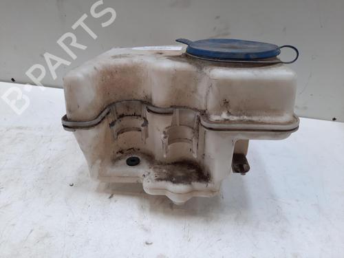 Used Windscreen washer tank MERCEDES-BENZ B-CLASS Sports Tourer (W245) B 180 CDI (245.207) (109 hp) 28753497