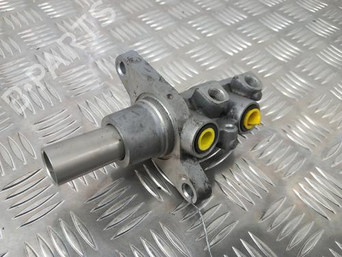 Used Brake master cylinder CITROËN C4 Picasso I MPV (UD_) 1.6 HDi (109 hp) 28782750