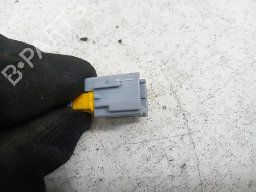 Seat buckle PEUGEOT 208 I (CA_, CC_) 1.2 VTI 82 | BP28738013I32 