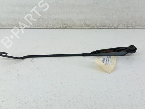 Used Front windshield wiper arm Front windshield wiper arm RENAULT CLIO I (B/C57_, 5/357_) 1.2 (5/357Y, 5/357K) (58 hp) 28788420 28788420