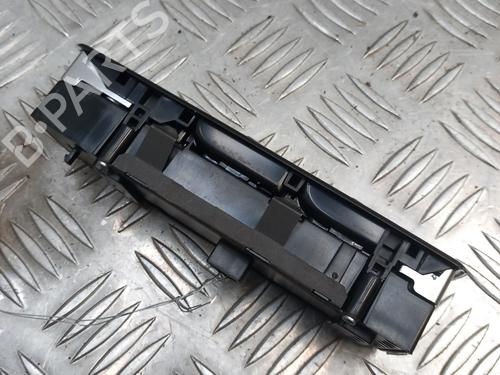 Left front window switch MERCEDES-BENZ CLA Coupe (C117) CLA 220 CDI / d (117.303) | BP28783013I27 