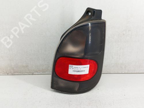Used Right taillight RENAULT ESPACE III (JE0_) 2.0 16V (JE0N, JE0L, JE02) (140 hp) 28788359