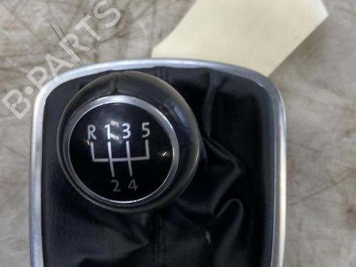 Used Gear lever VW POLO V (6R1, 6C1) 1.6 TDI (90 hp) 28784847