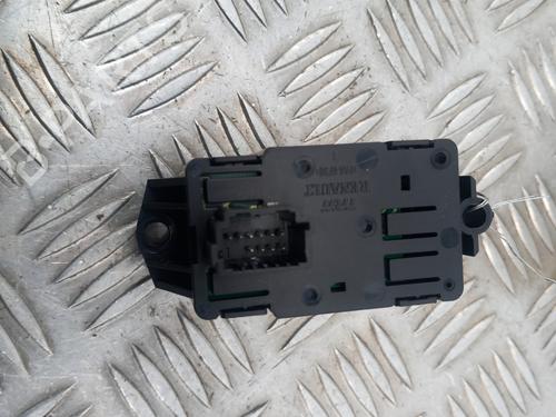 Switch RENAULT SCÉNIC III (JZ0/1_) 1.5 dCi | BP29456518I30