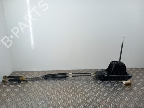 Used Gear lever RENAULT CLIO IV (BH_) 0.9 TCe 90 (BHNF, BHMA, BHMH, BHJK, BHJR) (90 hp) 28782223