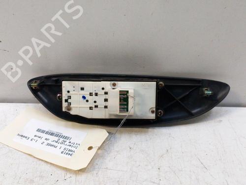 Used Left front window switch TOYOTA YARIS (_P1_) 1.3 (SCP12_, SCP13_, SCP12R, SCP13R) (87 hp) 28748583