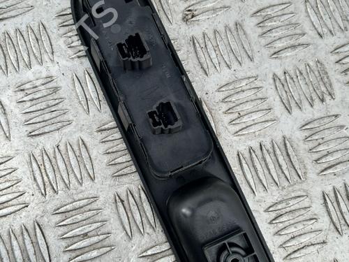 Left front window switch PEUGEOT 307 (3A/C) 2.0 HDi 110 | BP40223254I27 - Image 3