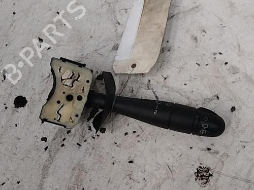Used Steering column stalk RENAULT CLIO II (BB_, CB_) 1.9 dTi (B/CB0U) (80 hp) 28776387