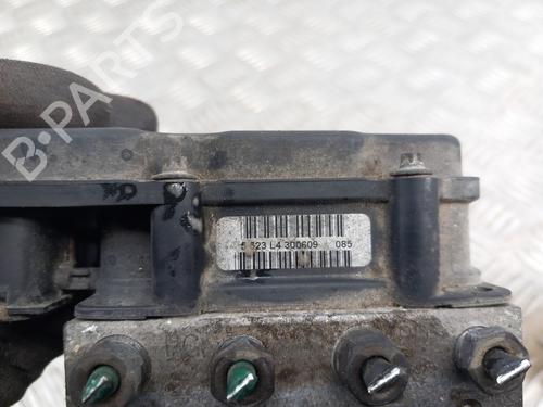 Used ABS pump ABS pump RENAULT MODUS / GRAND MODUS (F/JP0_) 1.2 (JP0C, JP0K, FP0C, FP0K, FP0P, JP0P, JP0T) (75 hp) 28736886 28736886