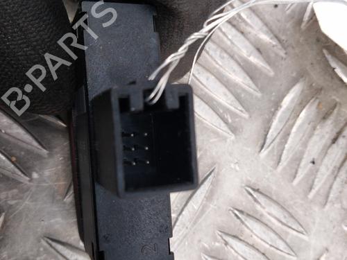Used Warning switch Warning switch VW PASSAT B7 (362) 1.6 TDI (105 hp) 28737324 28737324