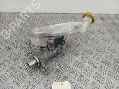 Used Brake master cylinder Brake master cylinder PEUGEOT 2008 I (CU_) 1.6 HDi (92 hp) 36304334 36304334