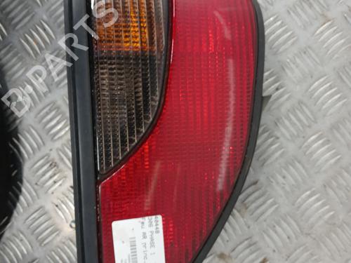 Used Left taillight PEUGEOT 306 (7B, N3, N5) 1.6 SR (89 hp) 31115938