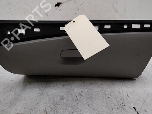 Glove box RENAULT MEGANE III Hatchback (BZ0/1_, B3_) 1.6 16V (BZ0H) | BP28752818C95 