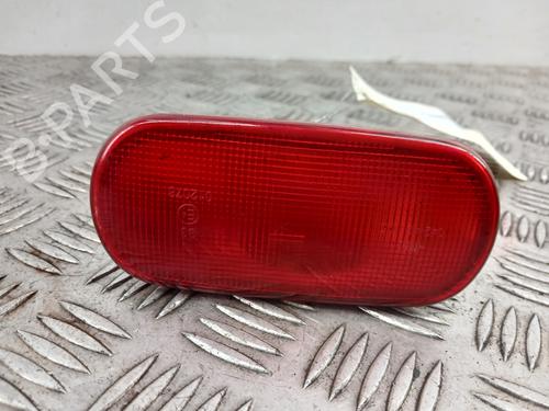 Troisième feu stop Troisième feu stop NISSAN INTERSTAR Van (X70) dCI 90 (90 hp) 34334206 34334206