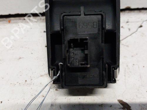 Used Right front window switch ALFA ROMEO MITO (955_) 1.3 MultiJet (955AXP1A, 955AYC1A) (95 hp) 28748357