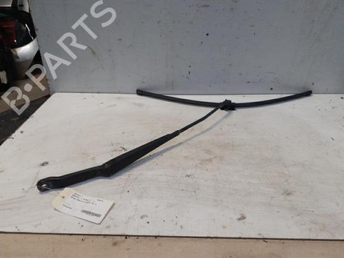 Used Front windshield wiper arm Front windshield wiper arm RENAULT ESPACE IV (JK0/1_) 2.0 dCi (JK03, JK04, JK1C, JK1G, JK1J, JK1K) (173 hp) 36424570 36424570