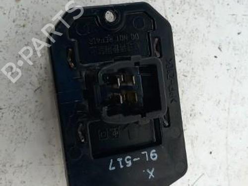 Used Heater resistor TOYOTA YARIS (_P9_) 1.4 D-4D (NLP90_, NLP90R) (90 hp) 28784234