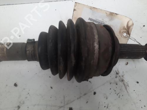 Used Right front driveshaft TOYOTA YARIS (_P9_) 1.4 D-4D (NLP90_, NLP90R) (90 hp) 28769127